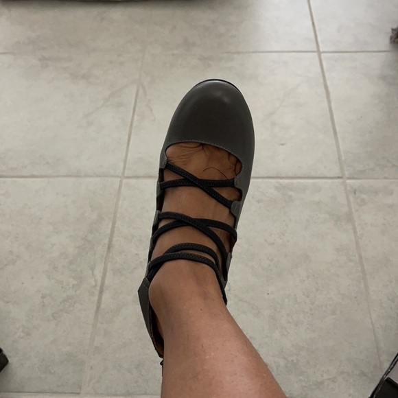 Gray Wedges - Picture 4 of 6